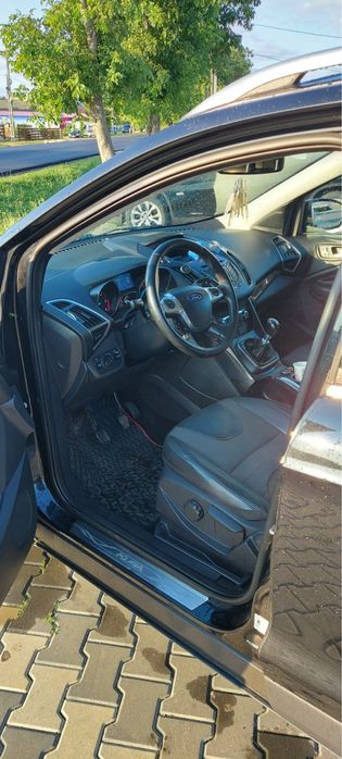 FORD Kuga 2014 — imagine 2