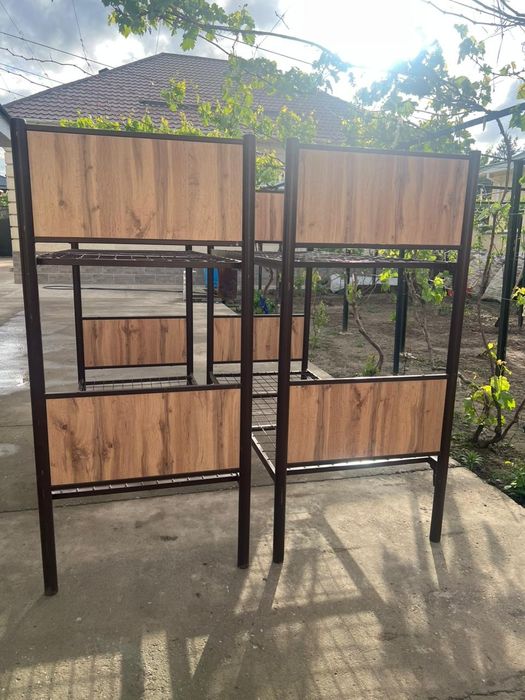 Кровать двухъярусная