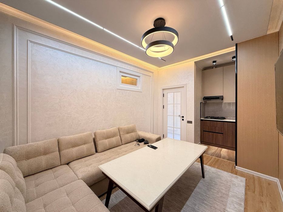 Продается 3 ком. Квартира площадью 45 кв.м. В Согдиане