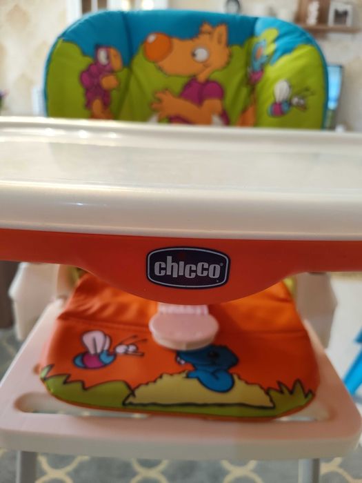Scaun de masa bebe Chicco
