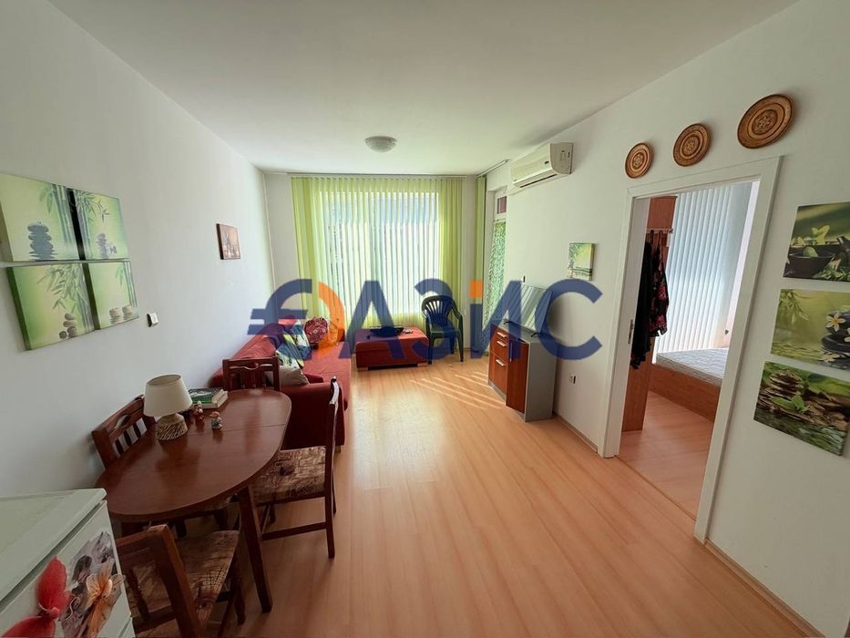 Продава се Двустаен апартамент в к.к. Слънчев бряг - 48 кв.м за 494 €/кв.м - Снимка #1
