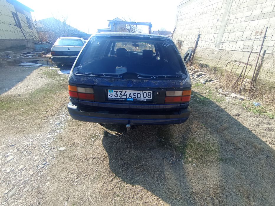 Пассат б3 1.8 универсал