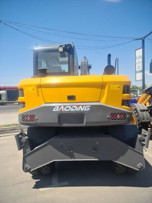 Экскаватор 0.3куб АВТОМАТ