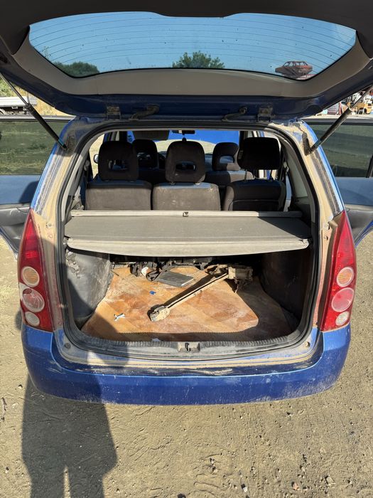 Мазда Примаси  2.0 100кс 2002г