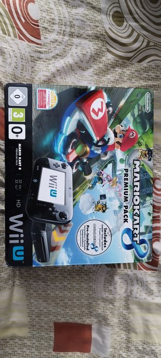Продам игровую приставку WII U