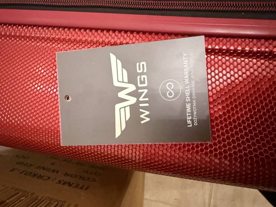 Чисто нов Wings CRAKE куфар