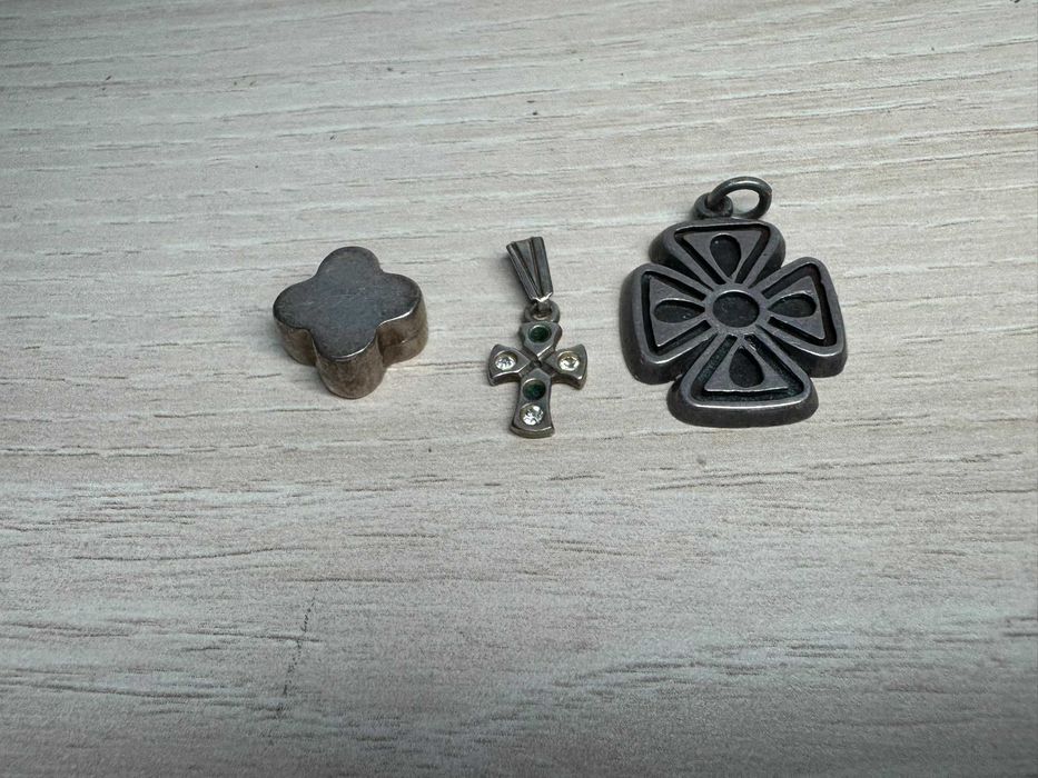 Set 3 pandantive din argint – model cruce, stilizate – 9 g