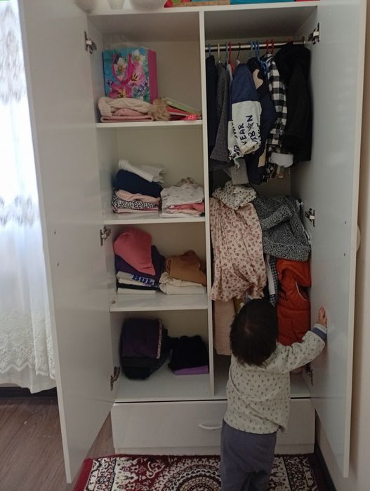 Shkaf detskiy holati yaxshi