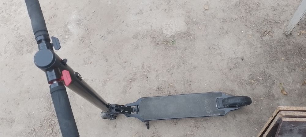 Продам  самокат электро самокат