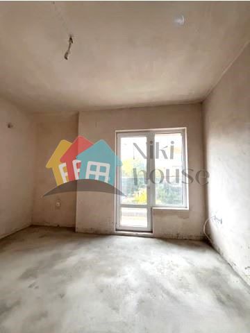 Продава се Четиристаен апартамент в Варна, Аспарухово - 187 кв.м за 1027 €/кв.м - Снимка #9