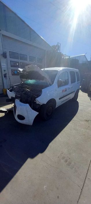 Renault kangoo an 2013 1,5 DCI Dezmembrez/Dezmembram
