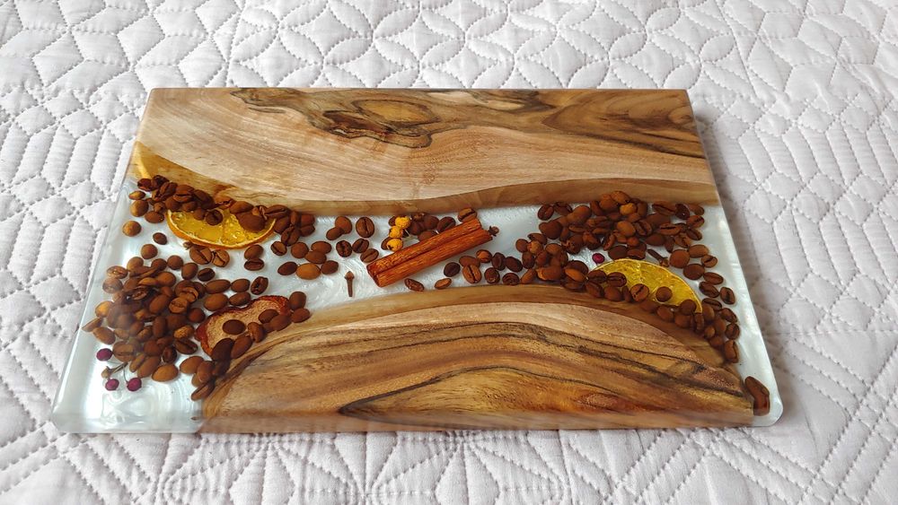 Дъски за мезета от дърво и епоксидна смола