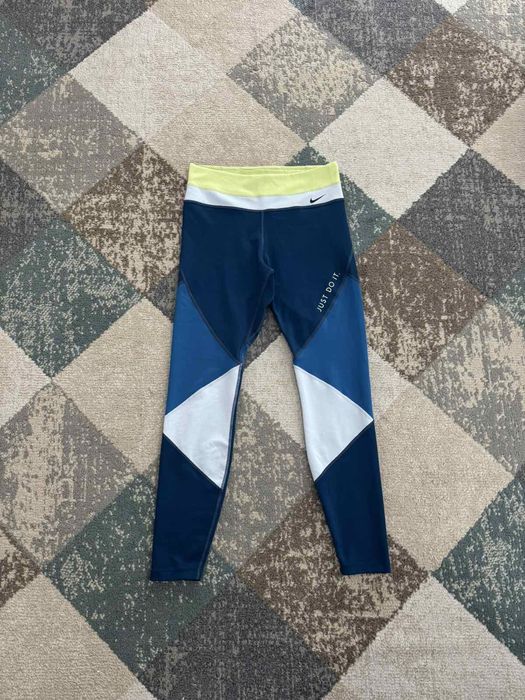 Дамски клин  Nike