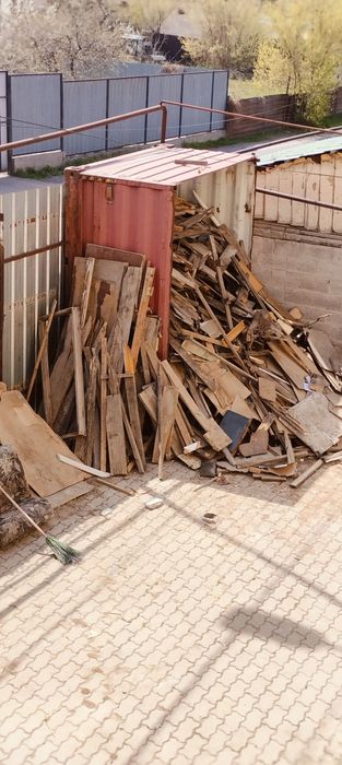 Дрова в наличии .