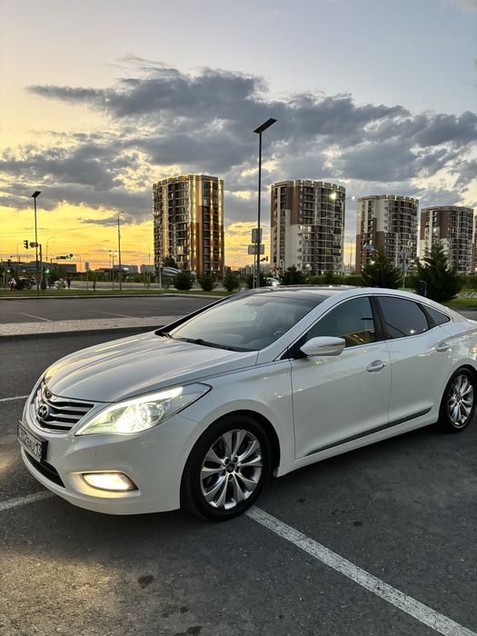 Hyundai grandeur 2012