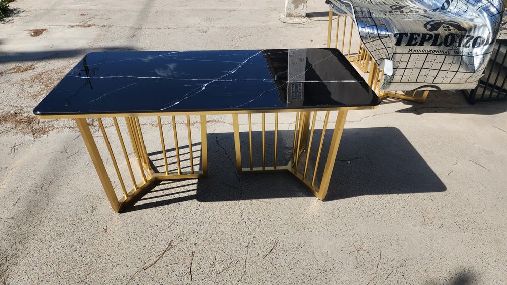 Журнальны столик Jurnalniy stol  usti toshdan.