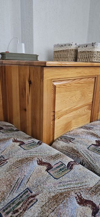 Ъглови легла от дърво