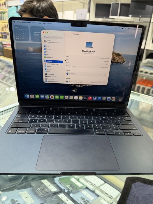 Mac Book air 16:256