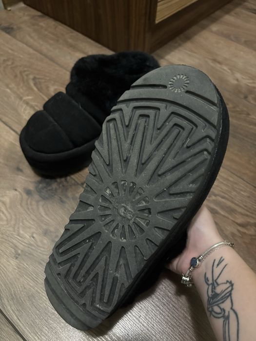 UGG с велур и косъм