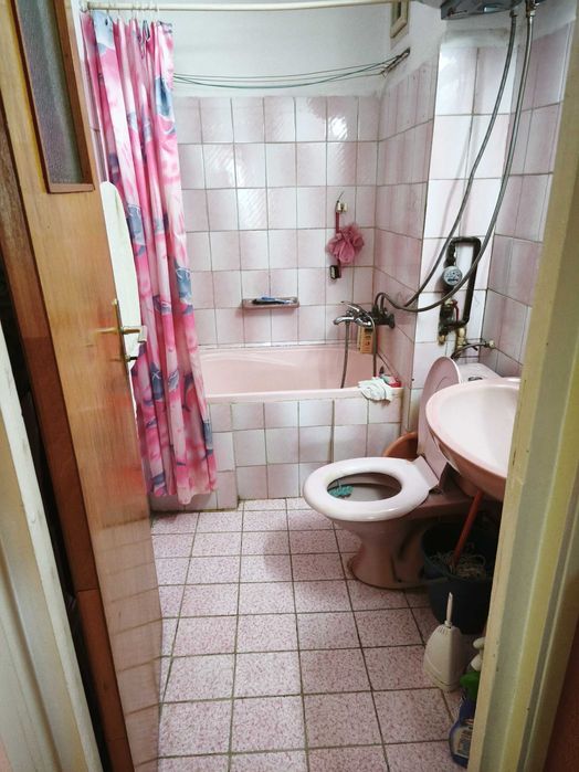 Proprietar, vand apartament 3 camere decomandat