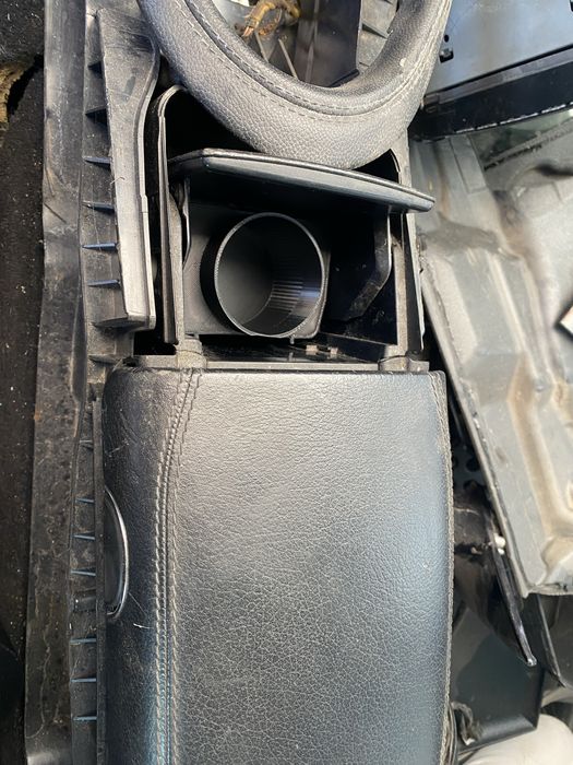 Cupholder mercedes w211 w219