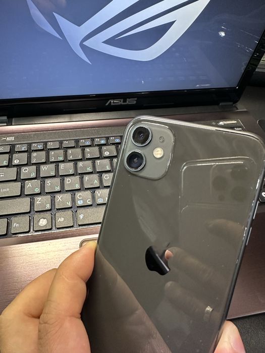 iPhone 11 64 GB срочно