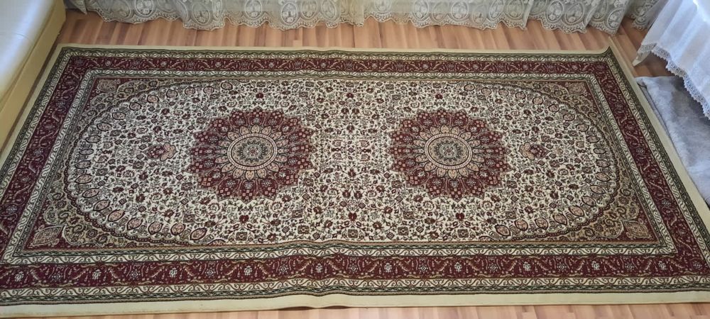 Ковер большой