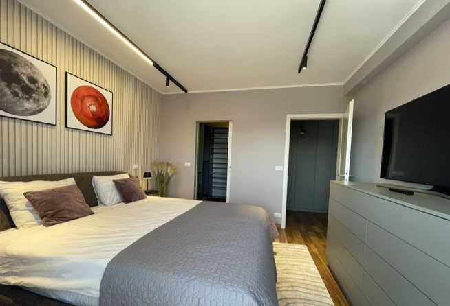 Non Stop Inchiriez Apartament in Regim Hotelier