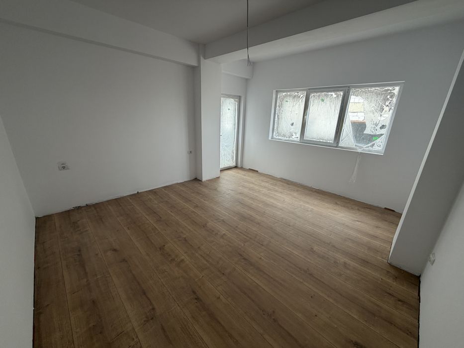 Apartament la cheie 93 mp  zona Damila/Etaj 3 Bloc nou /Lift/Loc de parcare