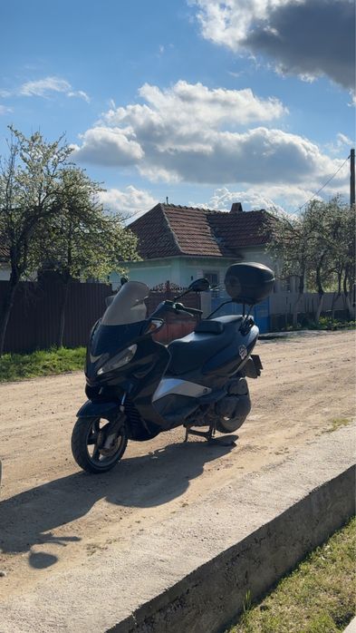 Vand schimb Malaguti Madison 125cc 4t racire apa, Cititi Descrierea!!!