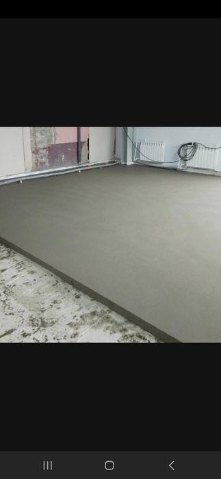 Стяжка пола/ Полусухая стяжка пола