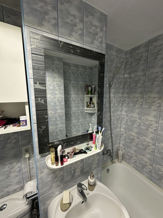 Vand Chiuveta + Oglinda + etajera