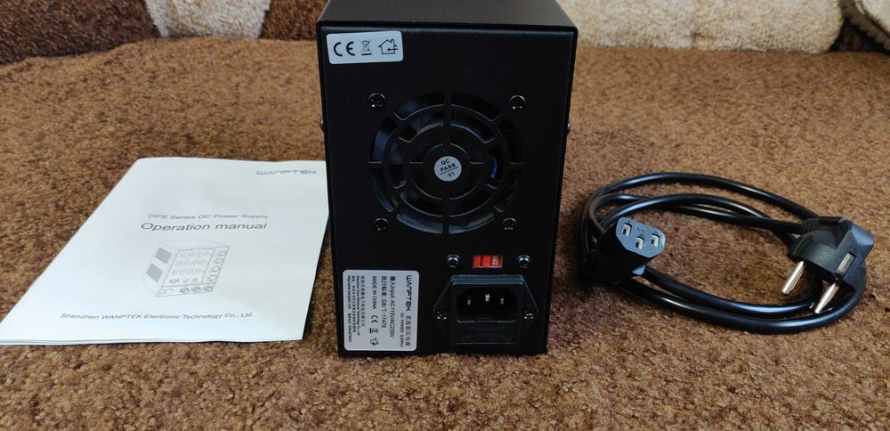 Блок питания WANPTEK DPS 3010 U