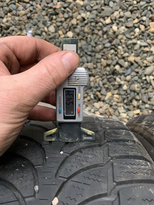 Anv m+s 235/55/17 Goodyear/Bridgestone