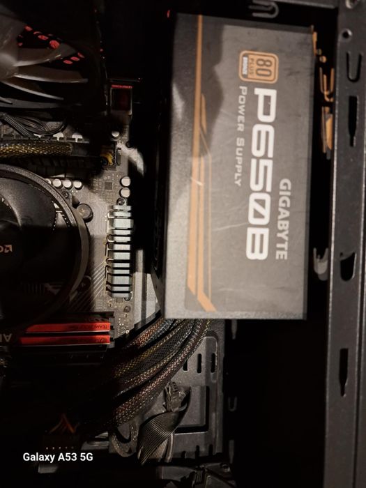 Уникален геймърски компютър