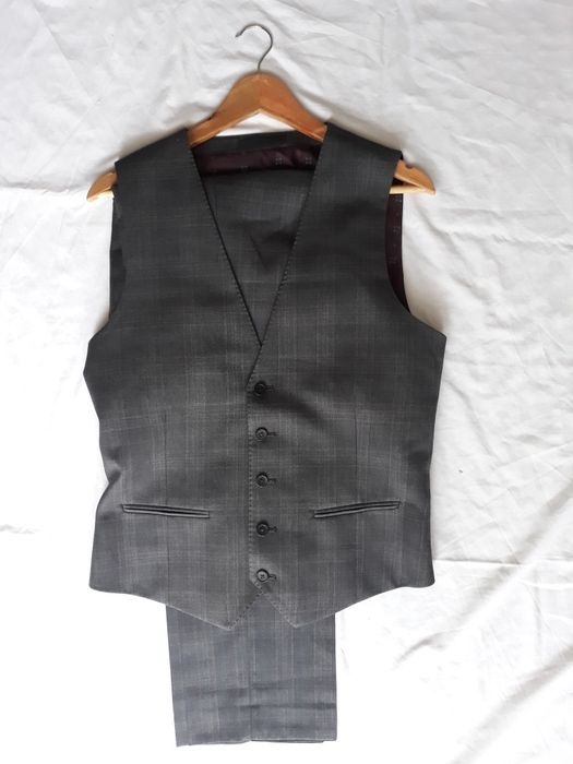 Vand Costum de barbati, Burton-Menswear London,Slim -Fit.