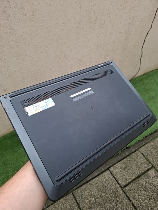 Laptop DELL Latitude 3550 Full HD