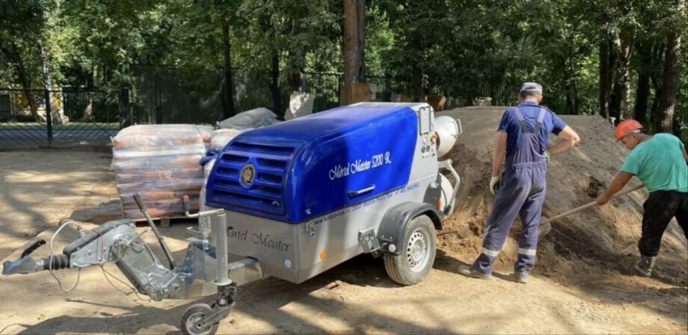 Полусухая стяжка, подача раствора.Suxoy stayashka quyish xizmati