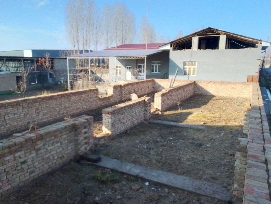 Янгийўл тумани Стаханов махалласи М39 га 1 километр уйсотилади