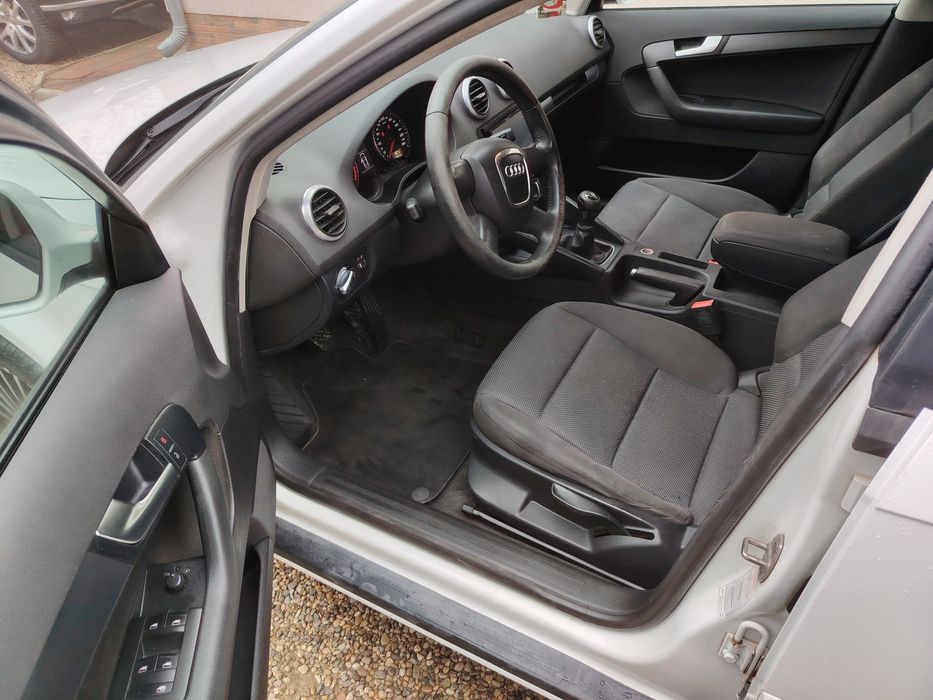 Audi A3 Facelift  1.9 tdi Euro4 an 2009 Navigație Climatronic