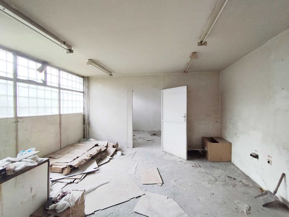 Продава се Склад в Перник, Могиличе - 120 кв.м за 600 €/кв.м - Снимка #1