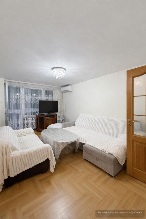 Дава се под наем Тристаен апартамент в Пловдив, Център - 130 кв.м за 800 € - Снимка #3