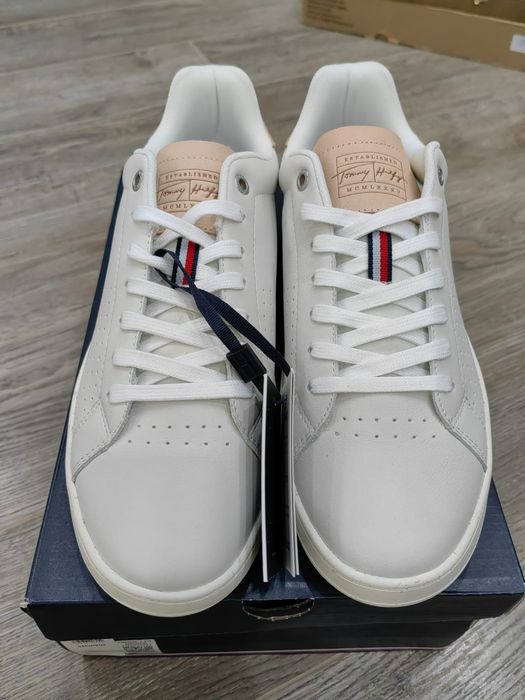 Кроссовки Tommy Hilfiger