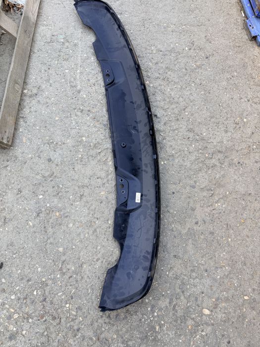 Spoiler / adaos bară Volvo XC40