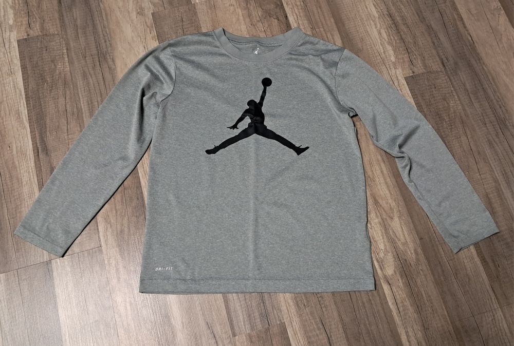 JORDAN  дрехи за момче