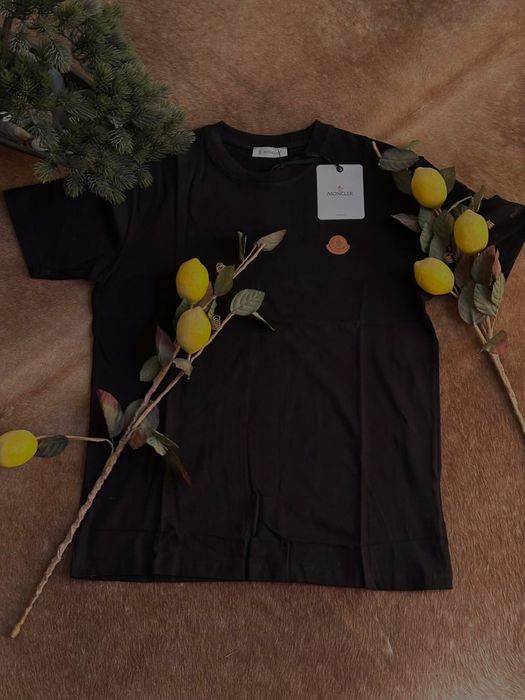Off White,Dior,Prada,Polo ralph lauren,Amiri,Moncler,Hermes и Fendi тениски