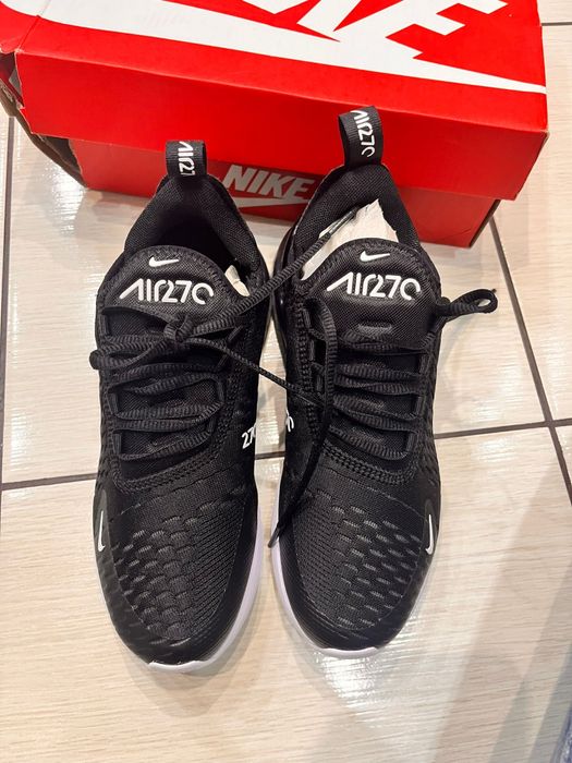 Pantofi sport Nike Air Max 270