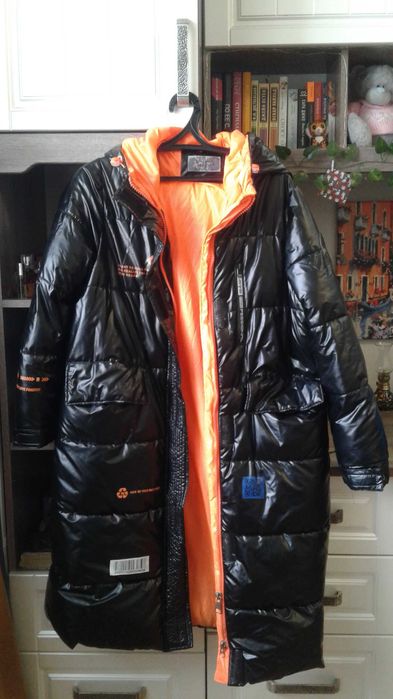 продаю куртки НЕДОРОГО