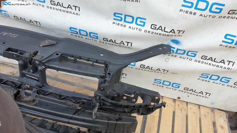 Trager Tragher Panou Frontal Calandru cu Defect Volkswagen Golf 5 Break Combi 2004 - 2008 Cod 1K0805588G