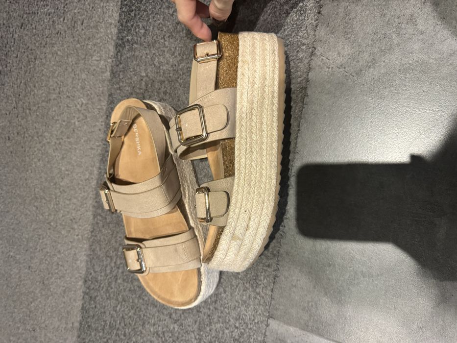 Сандали Бершка 36 рр